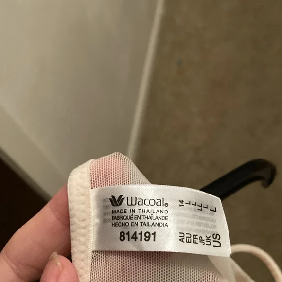 Wacoal Elegant Lace Trim Chemise - Cream and Orange - Picture 3 of 3